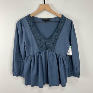 Derek Heart Blue Long Sleeve Lace Neckline Top M NWT